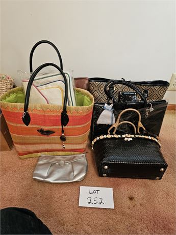 Ladies Mixed Handbags & Purses- Maker, Style & Color Vary
