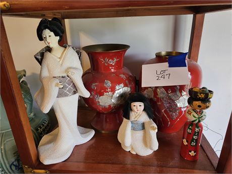 Mixed Asian Theme Lot: Dolls/Vases & More