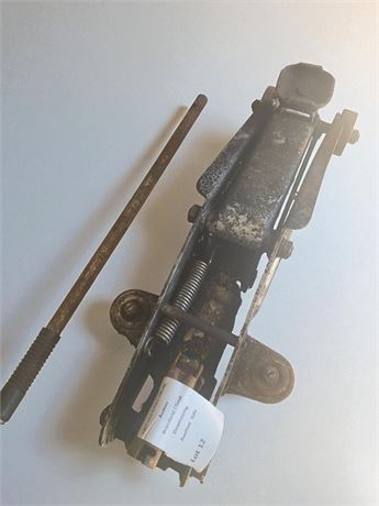 1 1/2 Ton Floor jack