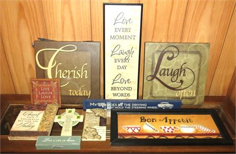 Assorted Plaques, Decor