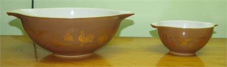 Pyrex #18, #2 Vintage Bowls