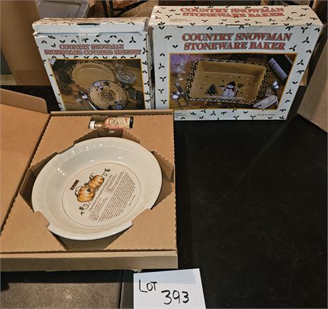 Snowman Stoneware Covered Dessert, Baker & Pumpkin Pie Plate