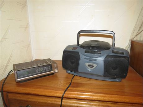 Boom Box, Clock Radio