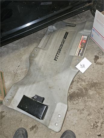 Pittsburgh 40" Creeper