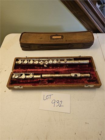 Vintage Olympian Flute with Case