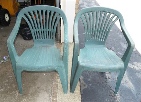 Outdoor Plastic Chairs