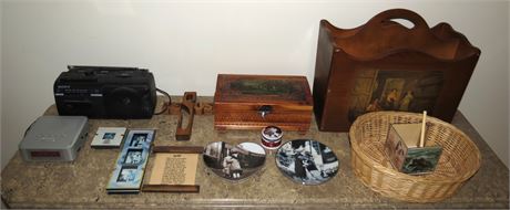 Mixed Lot: Radio, Clock, Magazine Rack, Etc