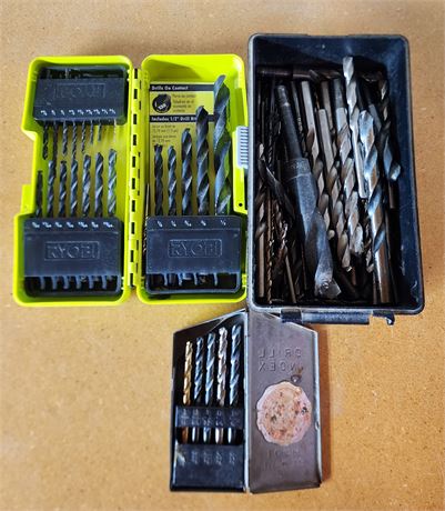 Assortment of Drill Bits