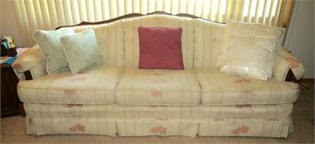 Pinnacle Furniture Co. Sofa