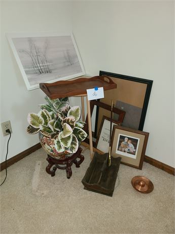 Mixed Home Decor:Asian Inspired Pot & Faux Plant/Wood Stand/P.Buckley Moss Print