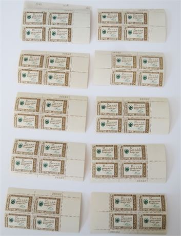 Vintage 4 Cent "Benjamin Franklin" 1960-1961 Stamps