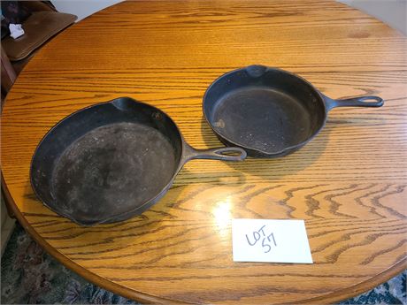 Piqua 10B Cast Iron Fry Pan & Wagner No 8 Fry Pan