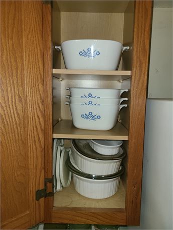 Mixed Corningware Lot: 2.5qt / 1.75qt / 1.5qt & 1qt Plus Casseroles with Lids