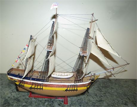 Model Ship