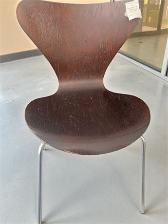 Denmark Fritz Hansen By Arne Jacobsen Laminated Wood & Chrome MCM Chair