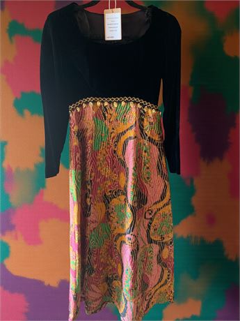 Hostess Dress W/Black Velvet Bodice & Colorful Paisley Brocade Skirt Size 11