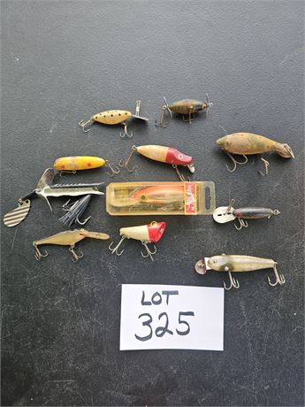 Vintage Fishing Lures- Maker, Size & Style Vary