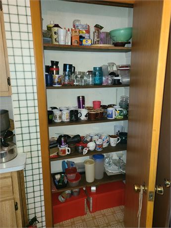 Pantry Cleanout:Mixed Kitchen/Mugs & Cups/Storage/Travel Mugs & More