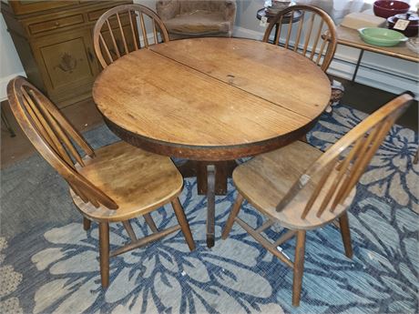 Oak Table & Chairs