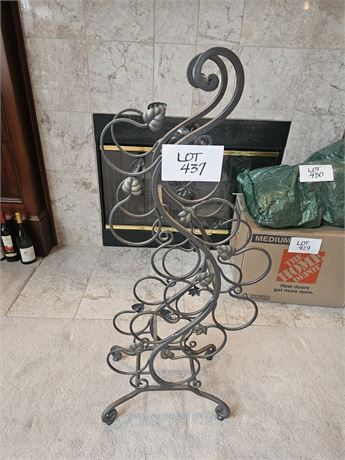 Metal 12-Bottle Wire Rack