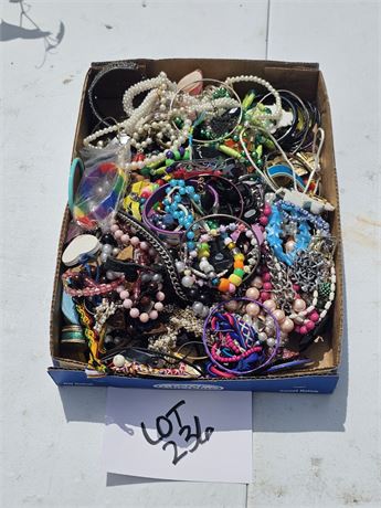 Flat Full Of Mixed Costume Jewelry Maker, Style & Color Vary- Necklaces