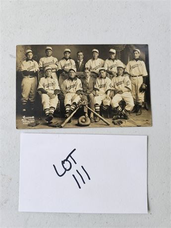 1910 Crescents Ball Team Postcard