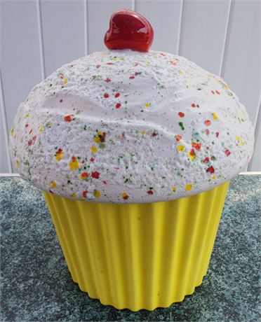 Cupcake Cookie Jar