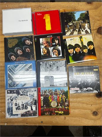 The Beatles lot of CD's