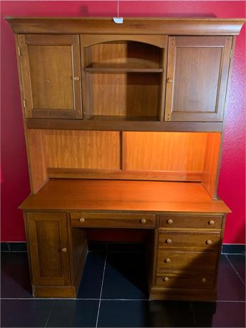 Maplewood Veneer Lighted Office Desk With Storage Hutch