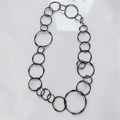 1986 18" Sterling Silver Interlocked Linked Circle Necklace