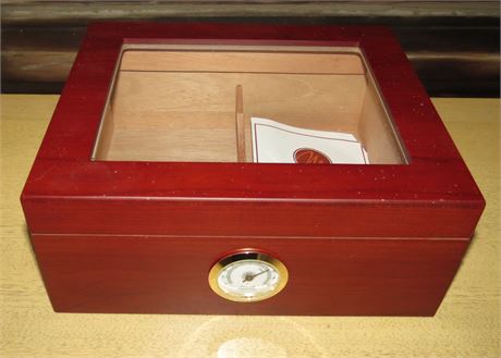 Mantello Humidor Cigar Box