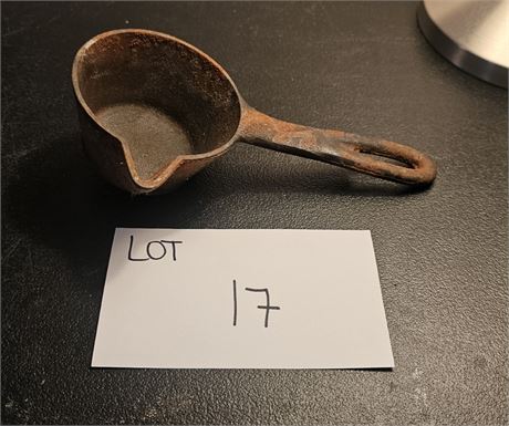 #964 Erie Smelting Ladle