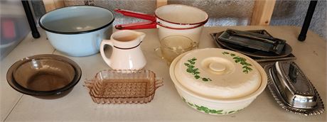 Assortment of Housewares