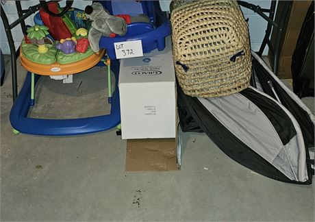 Mixed Baby & Infant Lot: Graco Pac N Play Wicker Bed, Bath & More