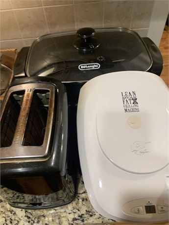 Hamilton Beach 2 Slice Toaster, George Foreman Grill & Delonghi Electric Skillet