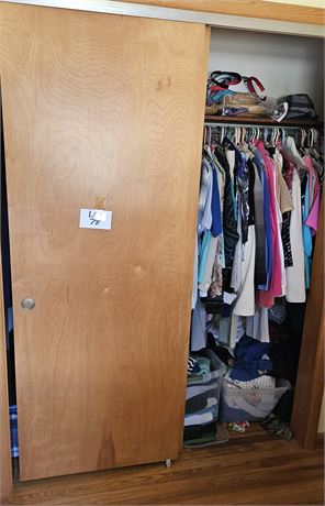 Large Ladies Closet Cleanout - All Seasons & Styles