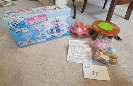 Vintage Musical Tree-Go-Round Smurfs Amusement Park Playset in Box