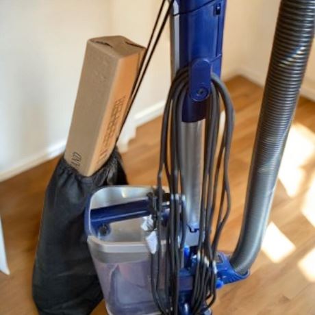 Shark Stratos Upright Vacuum/Sweeper