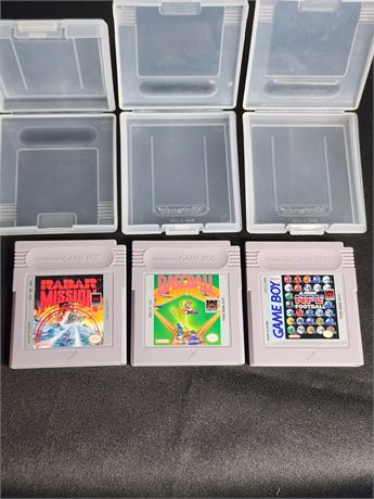 (3)  Nintendo GAMEBOY Vintage Games in plastic case Lot 2