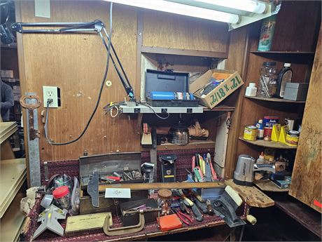 Tool & Misc Cleanout:Screwdrivers/Paint Supplies/Knives/Hardware & More