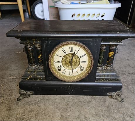 Antique Mantle Clock