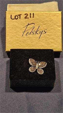 14k Topaz Butterfly Pendant 1.9 dwt