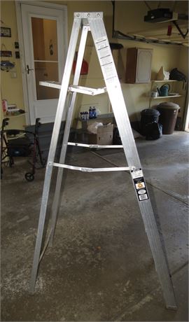Cuprum 6' Aluminum Step Ladder