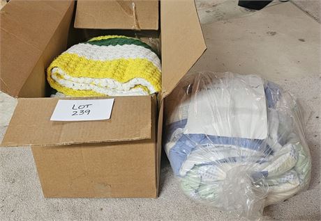 Quilts & Twin-Size Pastel Quilt