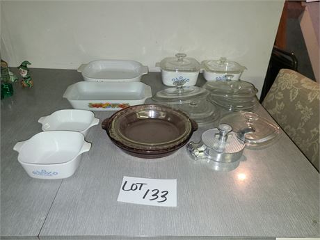 Kitchen Lot:Corning Bakeware/Glass Pie Plates/Anchor Hocking Bakeware & More