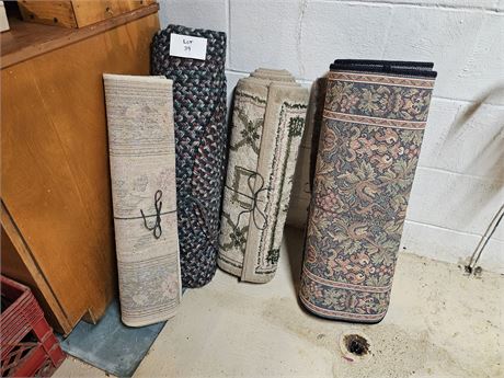 Mixed Rug & Runner Lot: Different Sizes / Styles & Colors