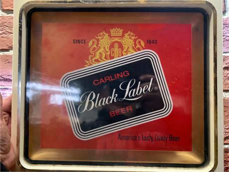 Vintage Lighted Carling Black Label Beer Sign/Bar Light