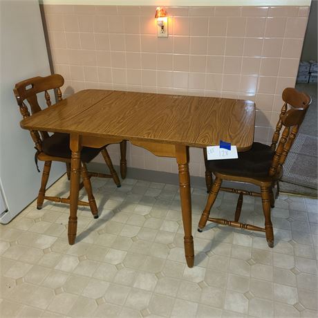 Kitchen Table & Chairs