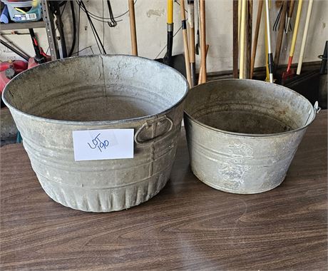 Vintage Galvanized Wash Tubs: Sizes Vary