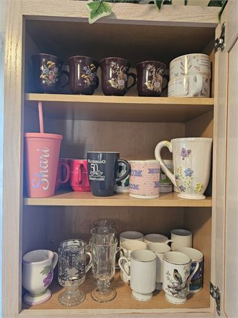 Cupboard Cleanout : Mixed Coffee Mugs & Cups
